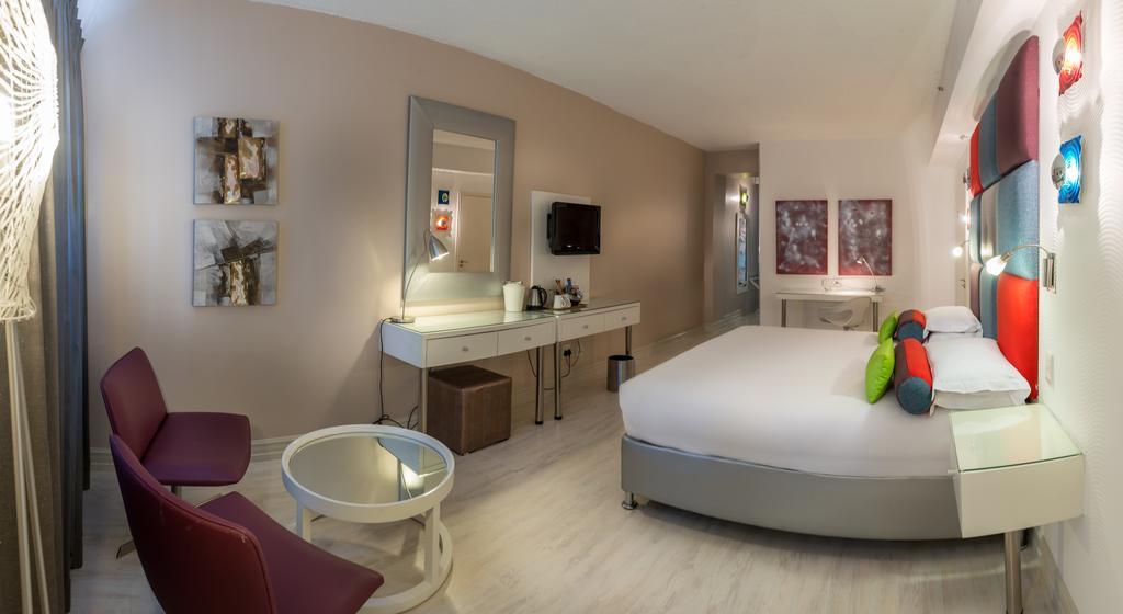 Peermont Metcourt Suites At Emperors Palace Kempton Park Extérieur photo