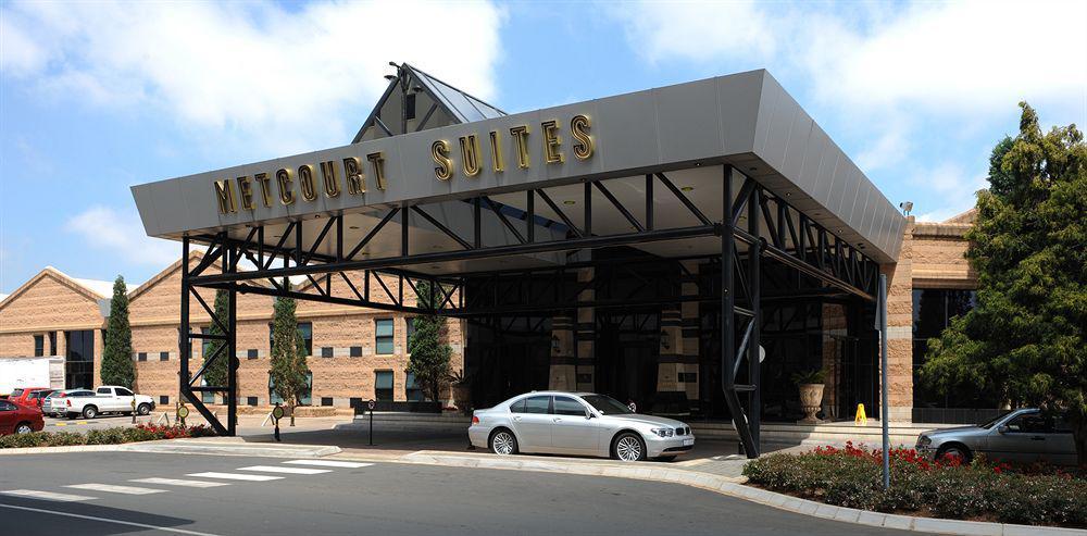 Peermont Metcourt Suites At Emperors Palace Kempton Park Extérieur photo