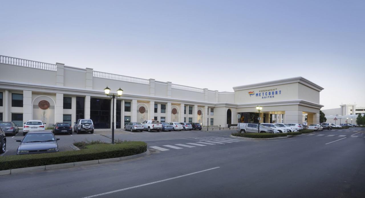 Peermont Metcourt Suites At Emperors Palace Kempton Park Extérieur photo
